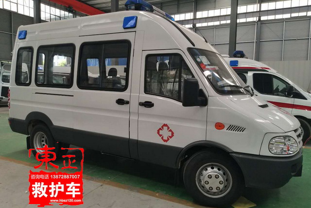 依維柯寶迪柴油救護(hù)車